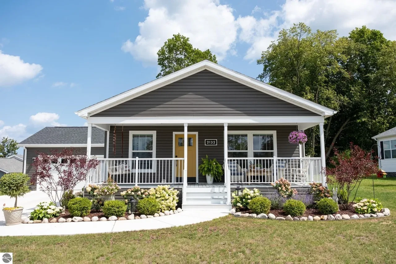 2132 Vista View Drive, Traverse City